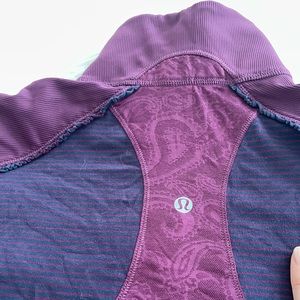 Purple lulu lace pullover shape sweatshirt